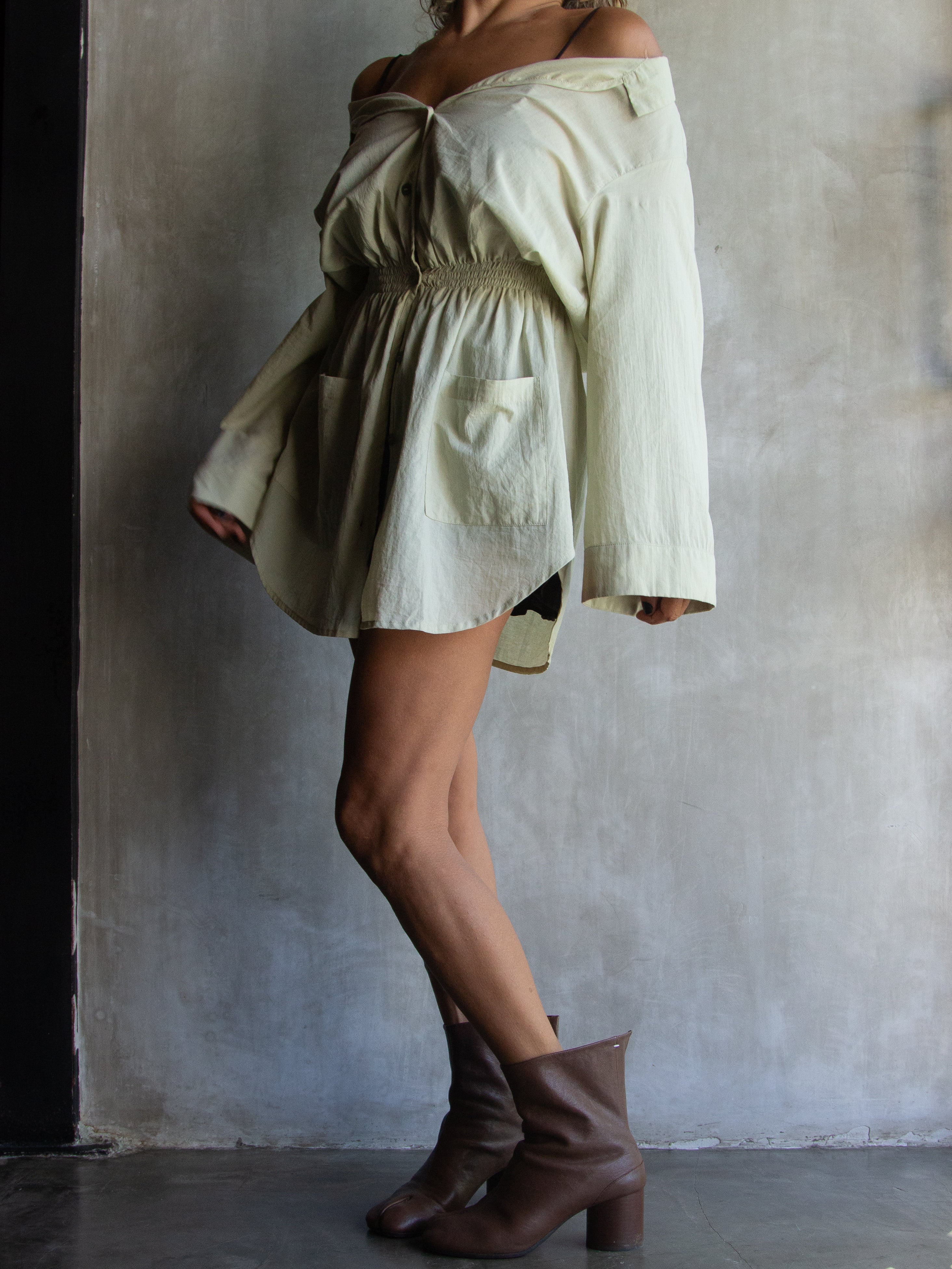 Muka Shirt Décolleté