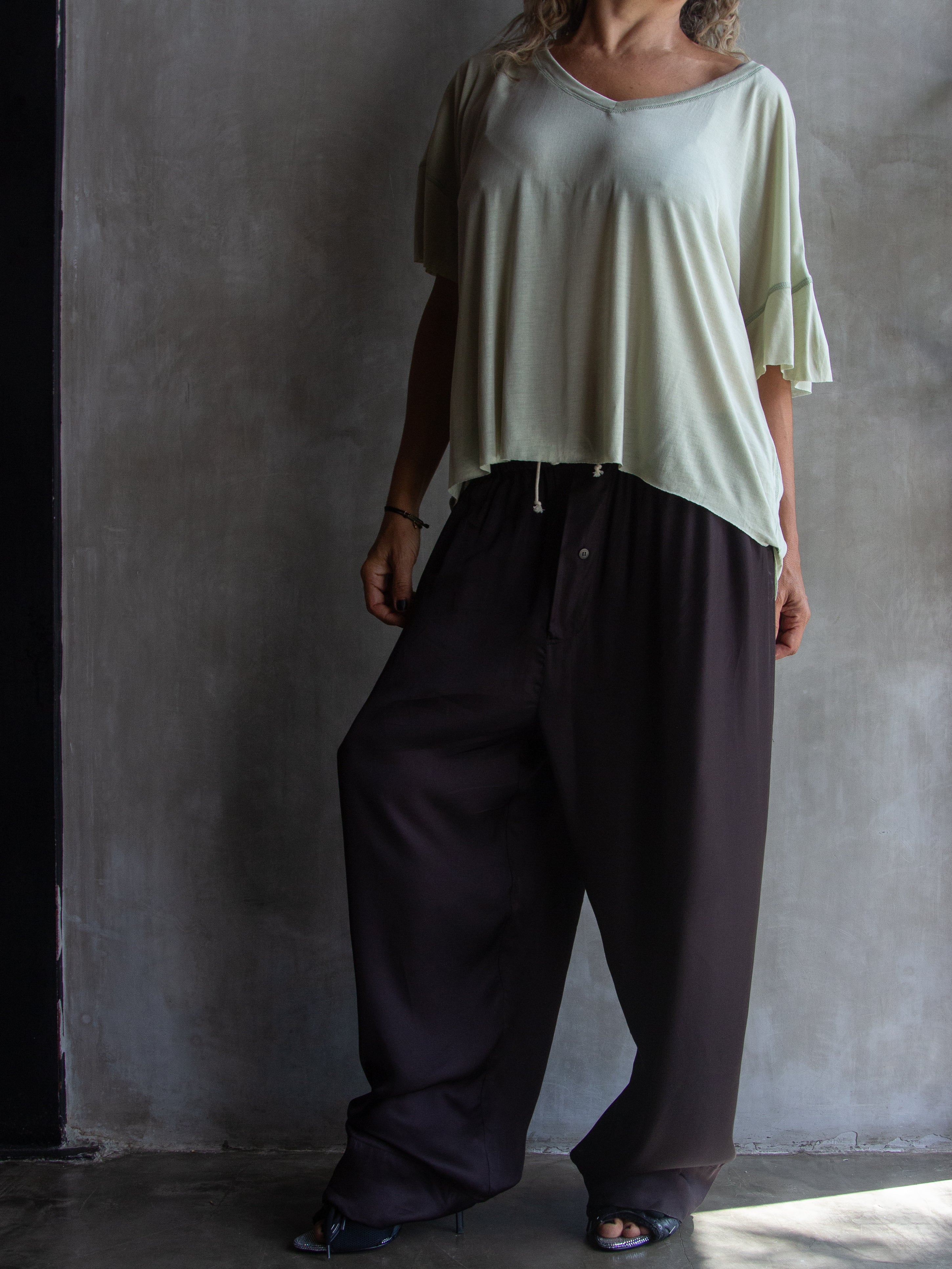 Muka T-Shirt Modal V-Neck