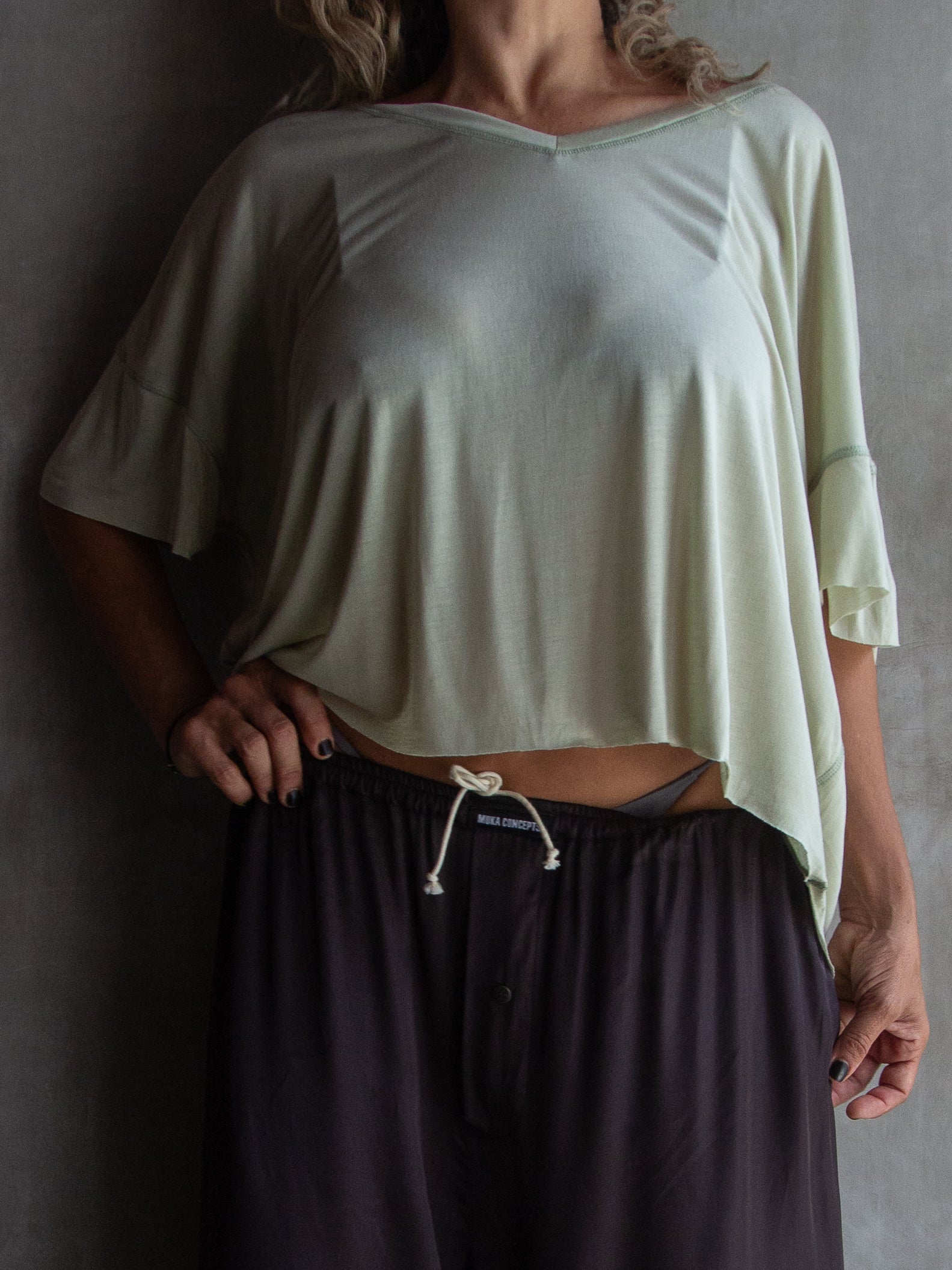 Muka T-Shirt Modal V-Neck