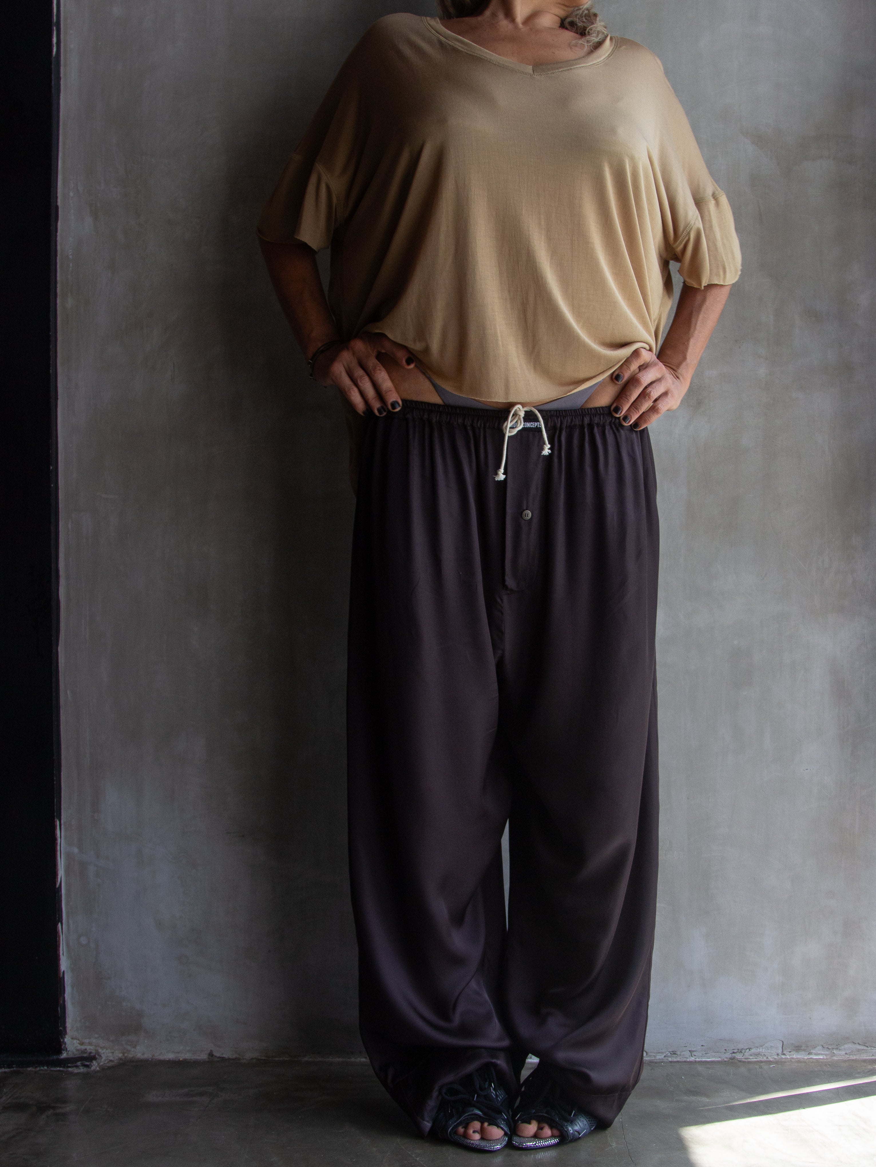 Muka T-Shirt Modal V-Neck