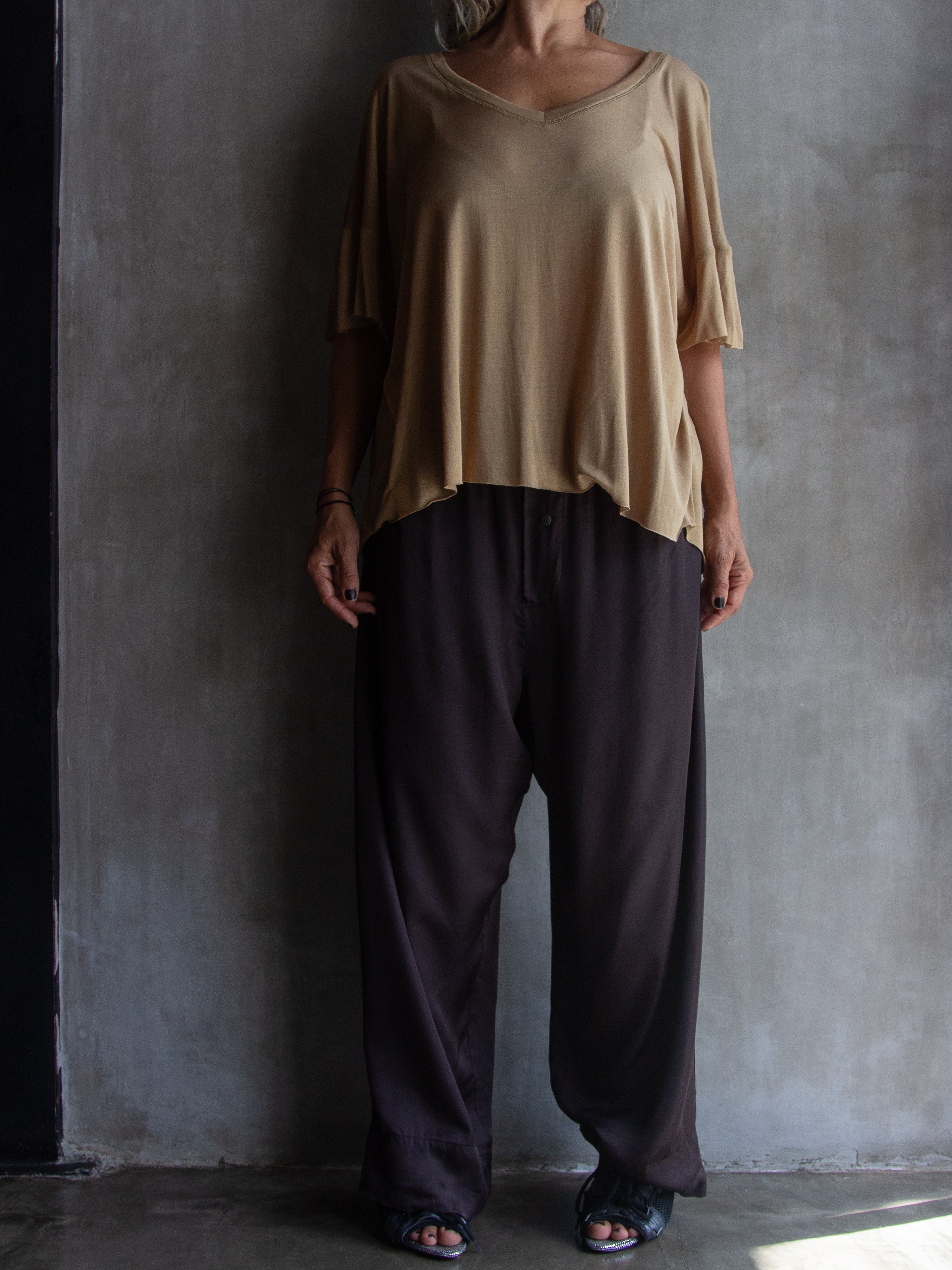 Muka T-Shirt Modal V-Neck