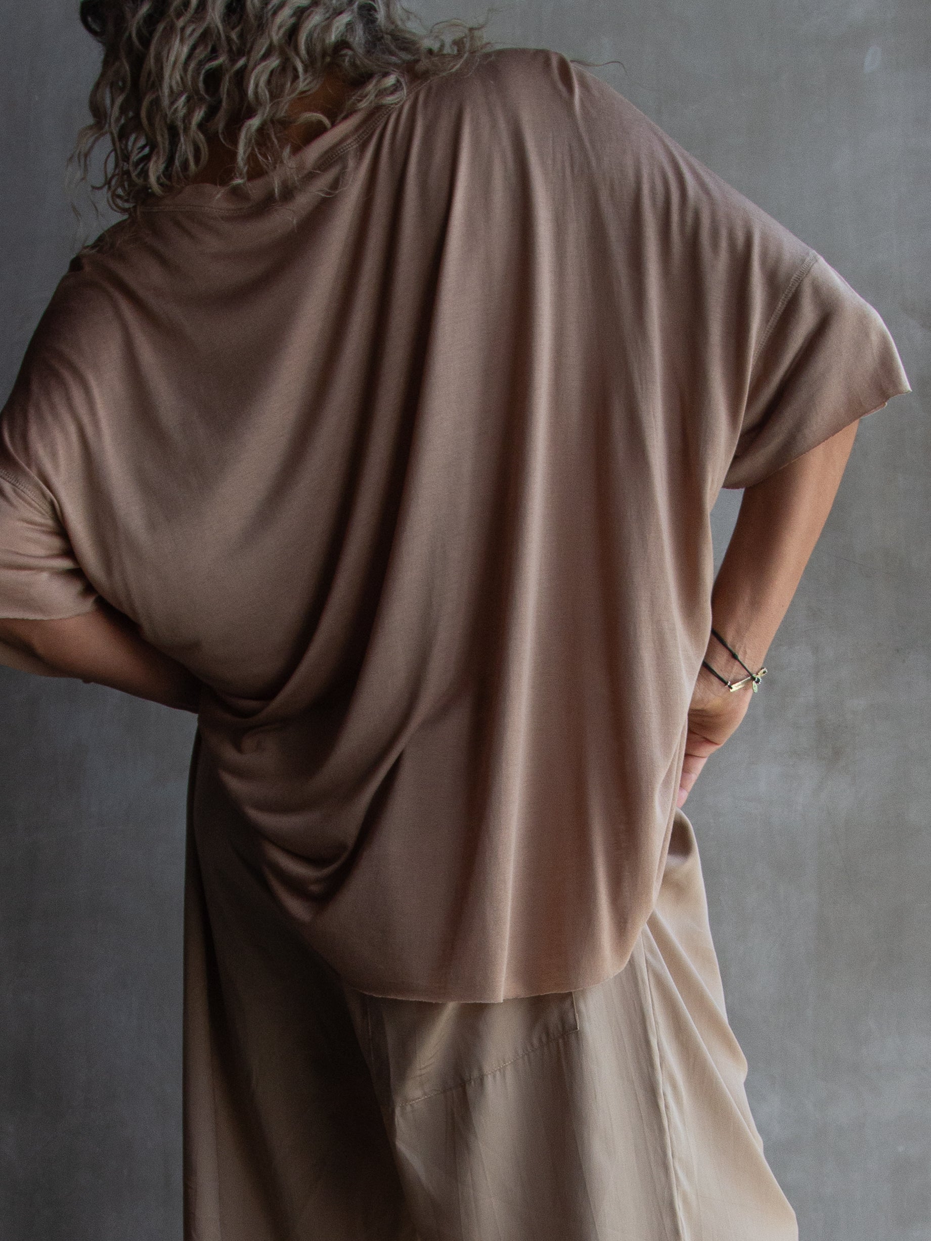 Muka T-Shirt Modal V-Neck
