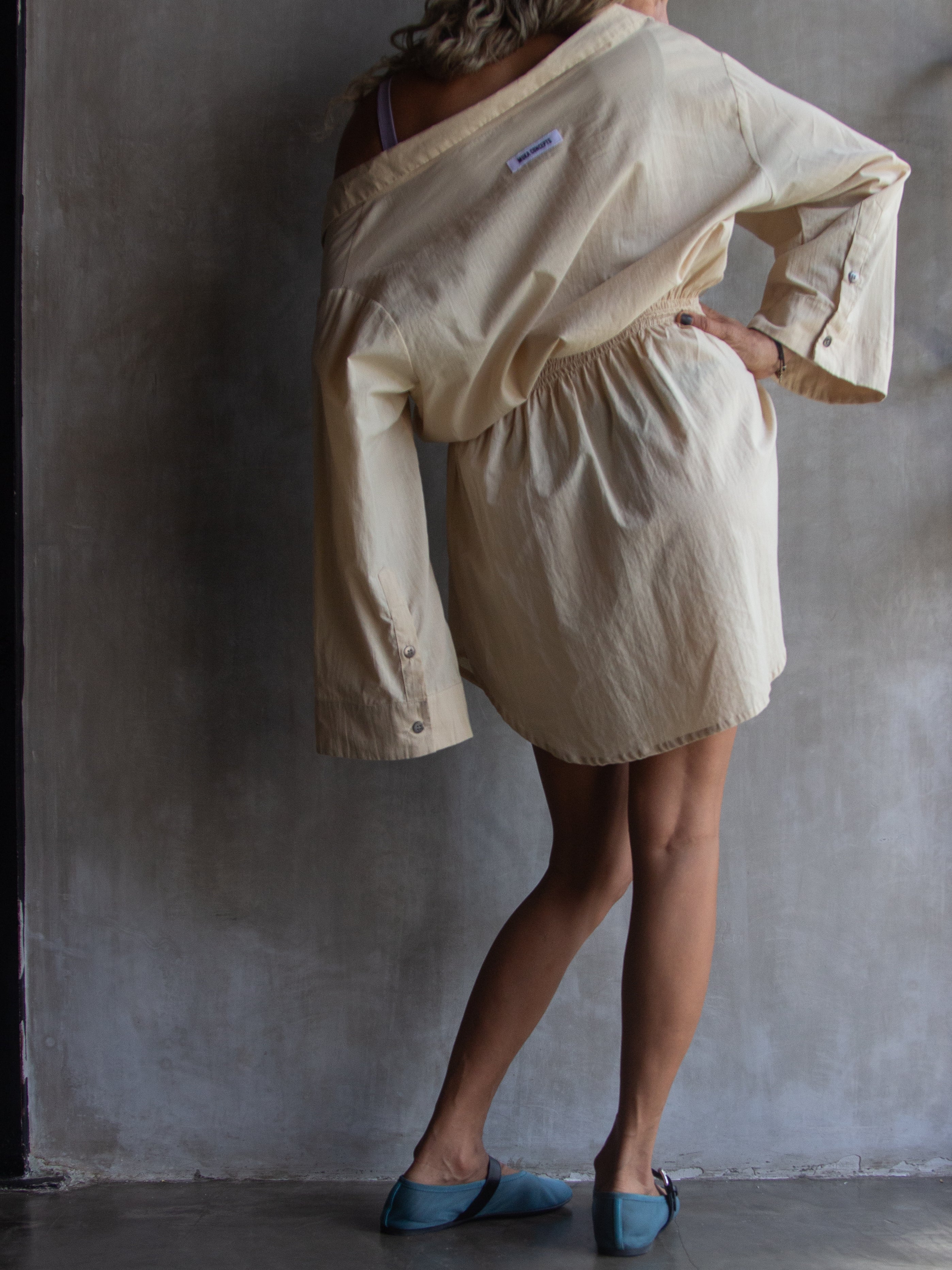 Muka Shirt Décolleté