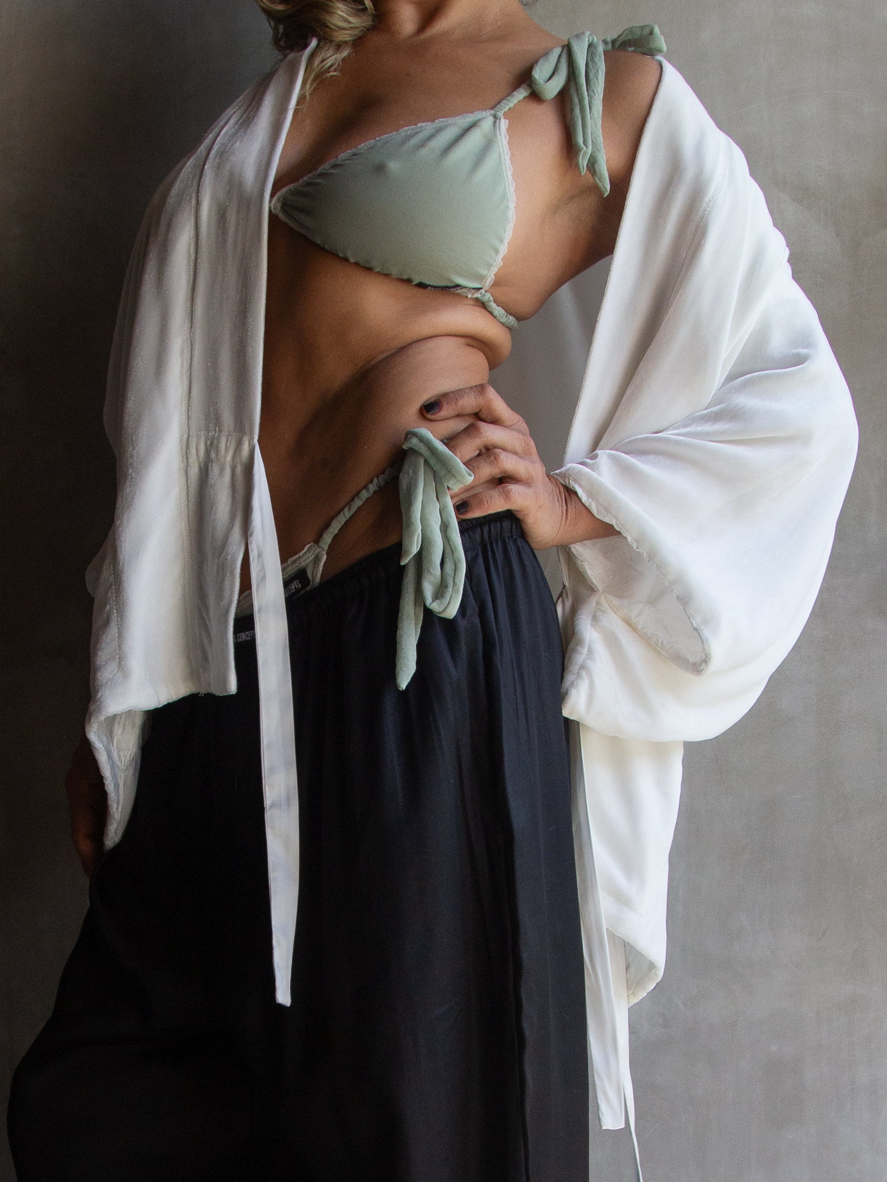 Muka Kimono Velvet