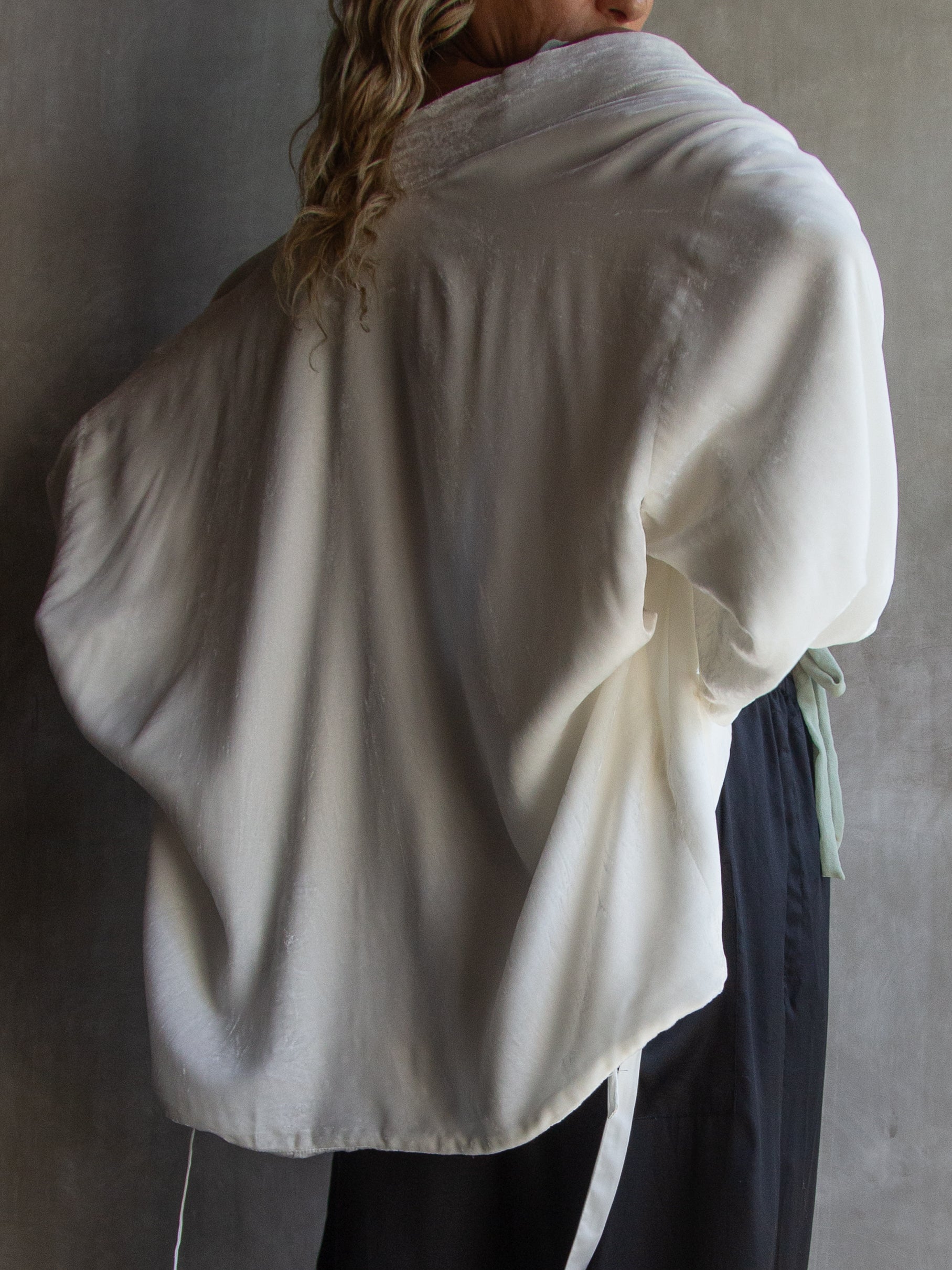 Muka Kimono Velvet
