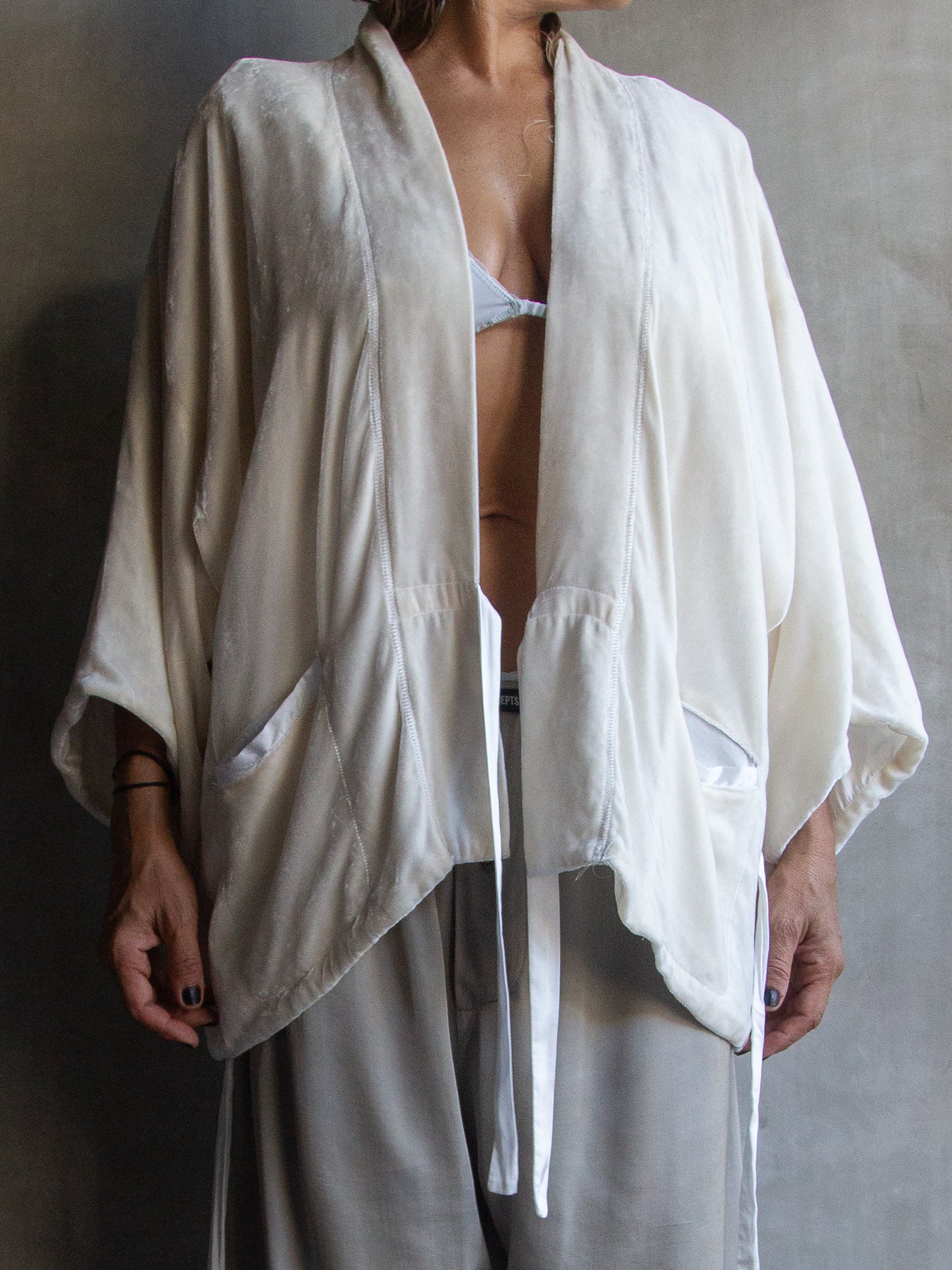 Muka Kimono Velvet