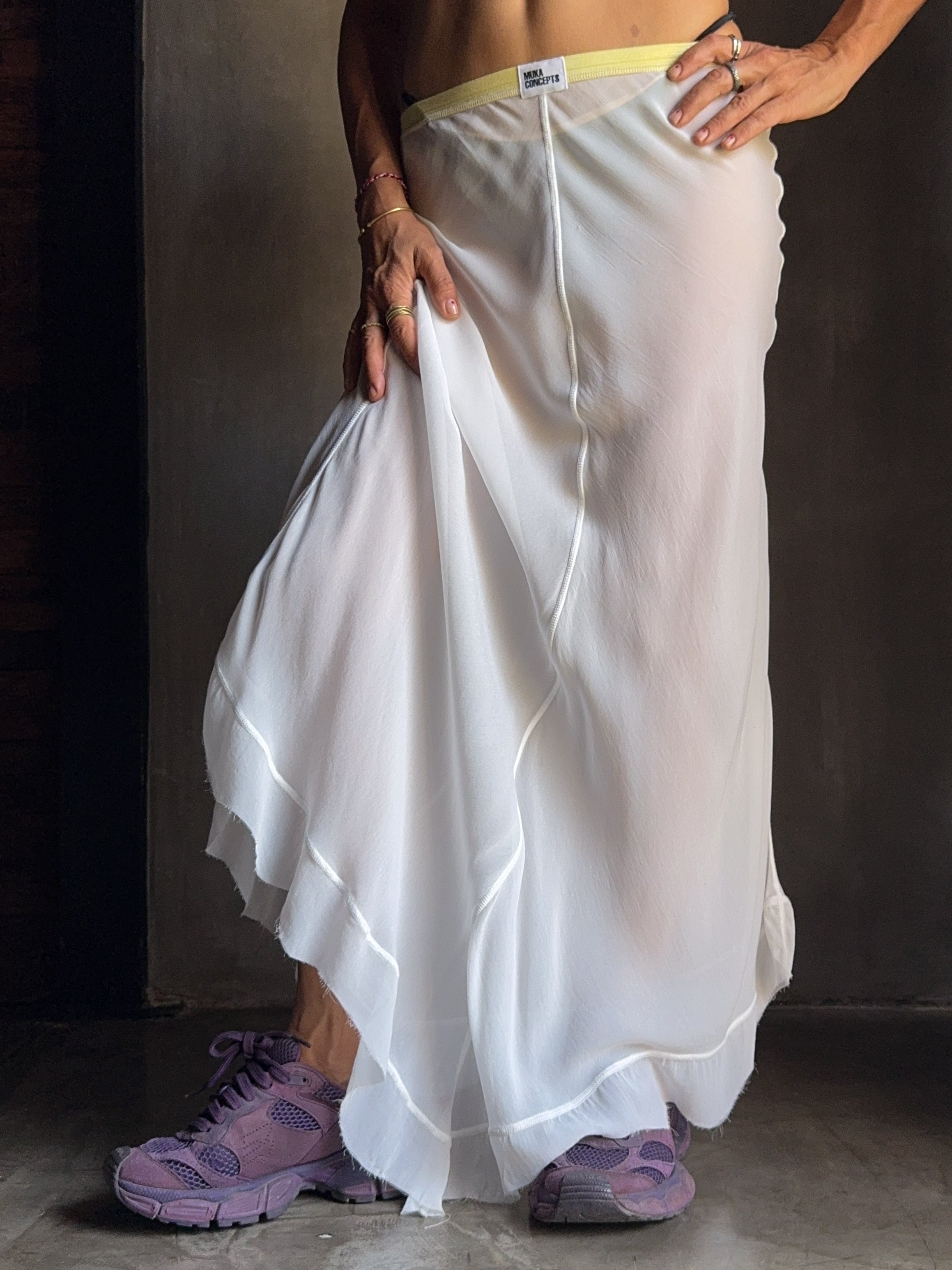 Muka Skirt Viscose Crep Tipis