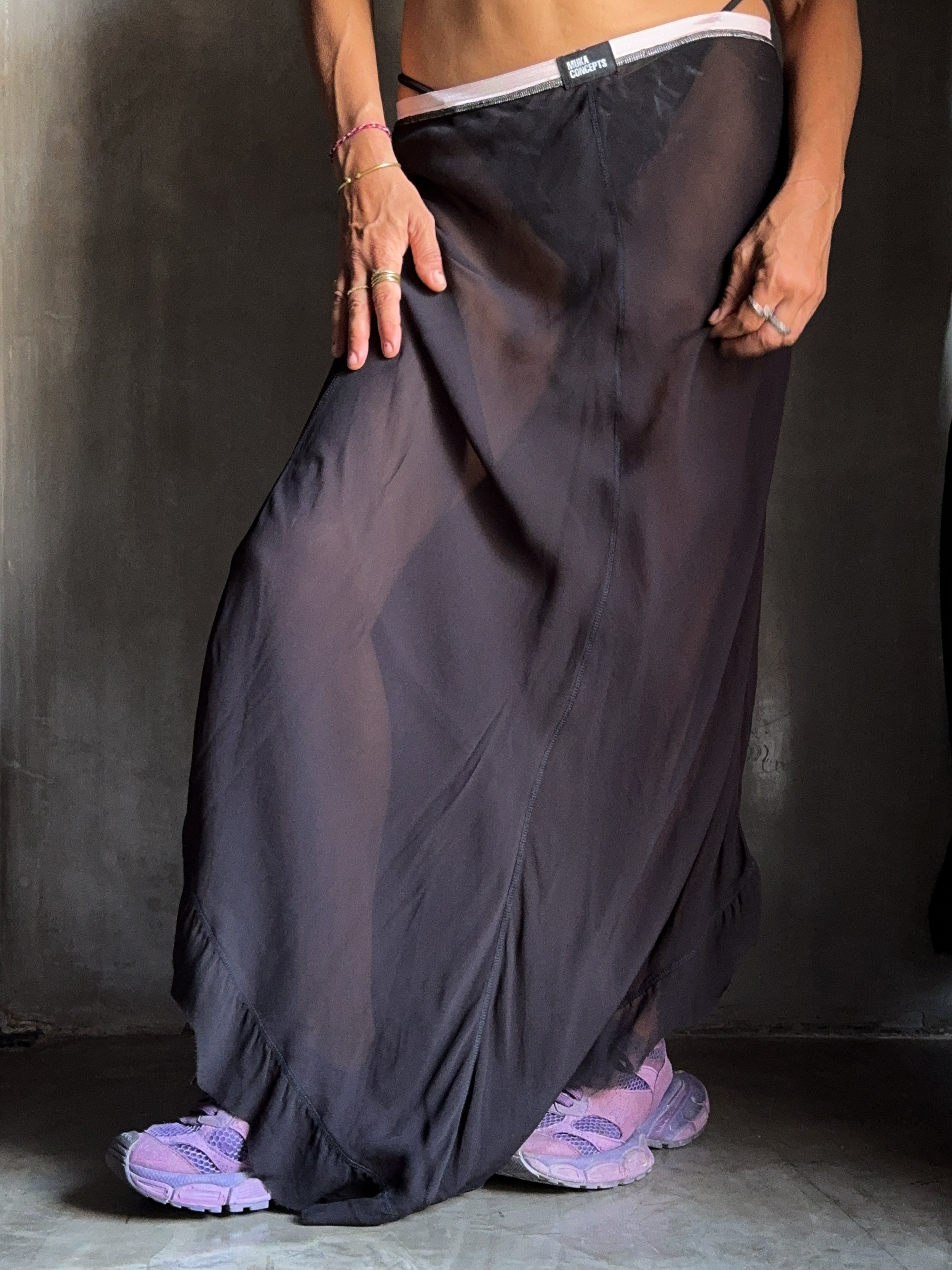 Muka Skirt Viscose Crep Tipis