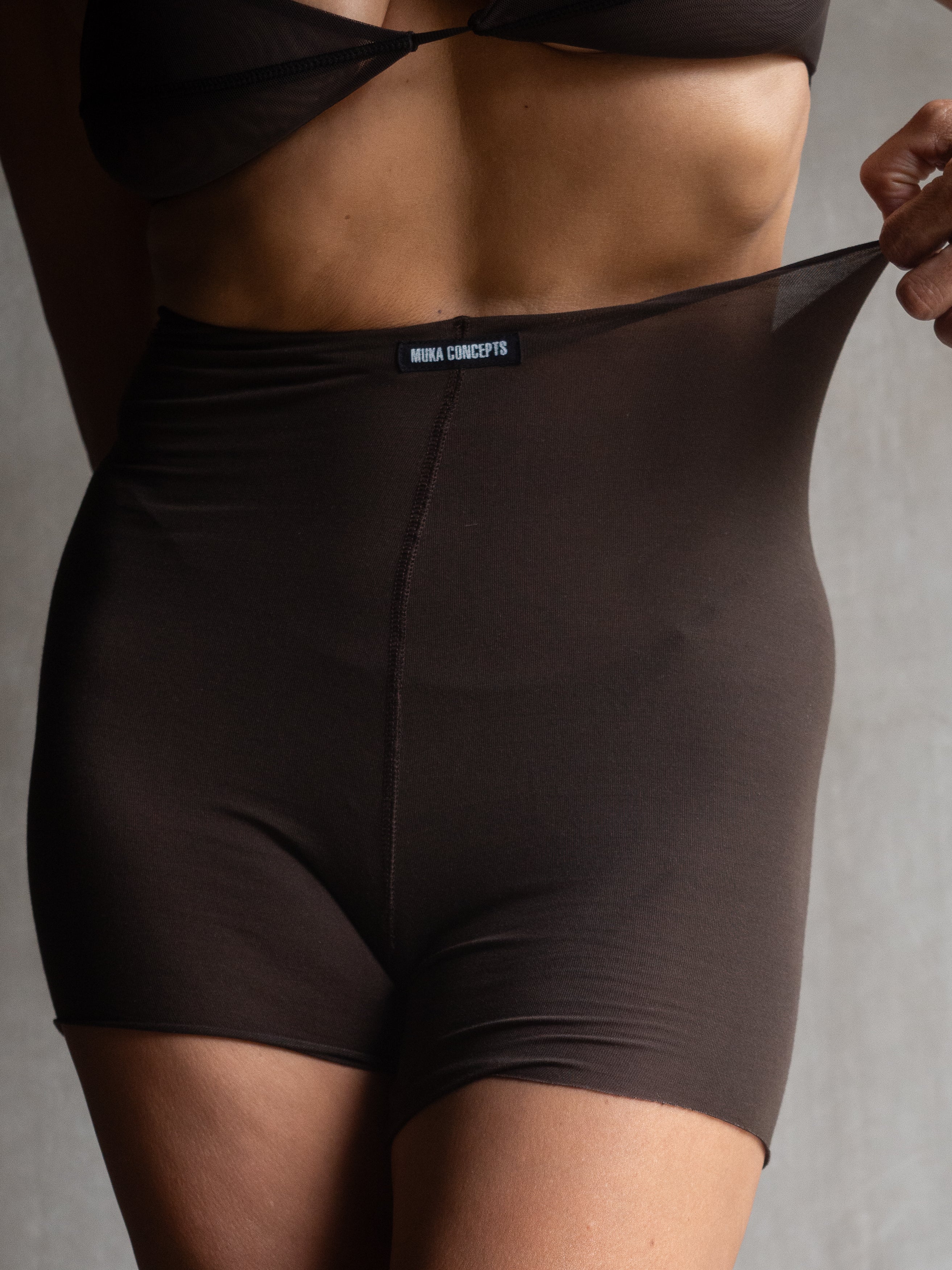 Muka Shorts Yoga Silk Modal