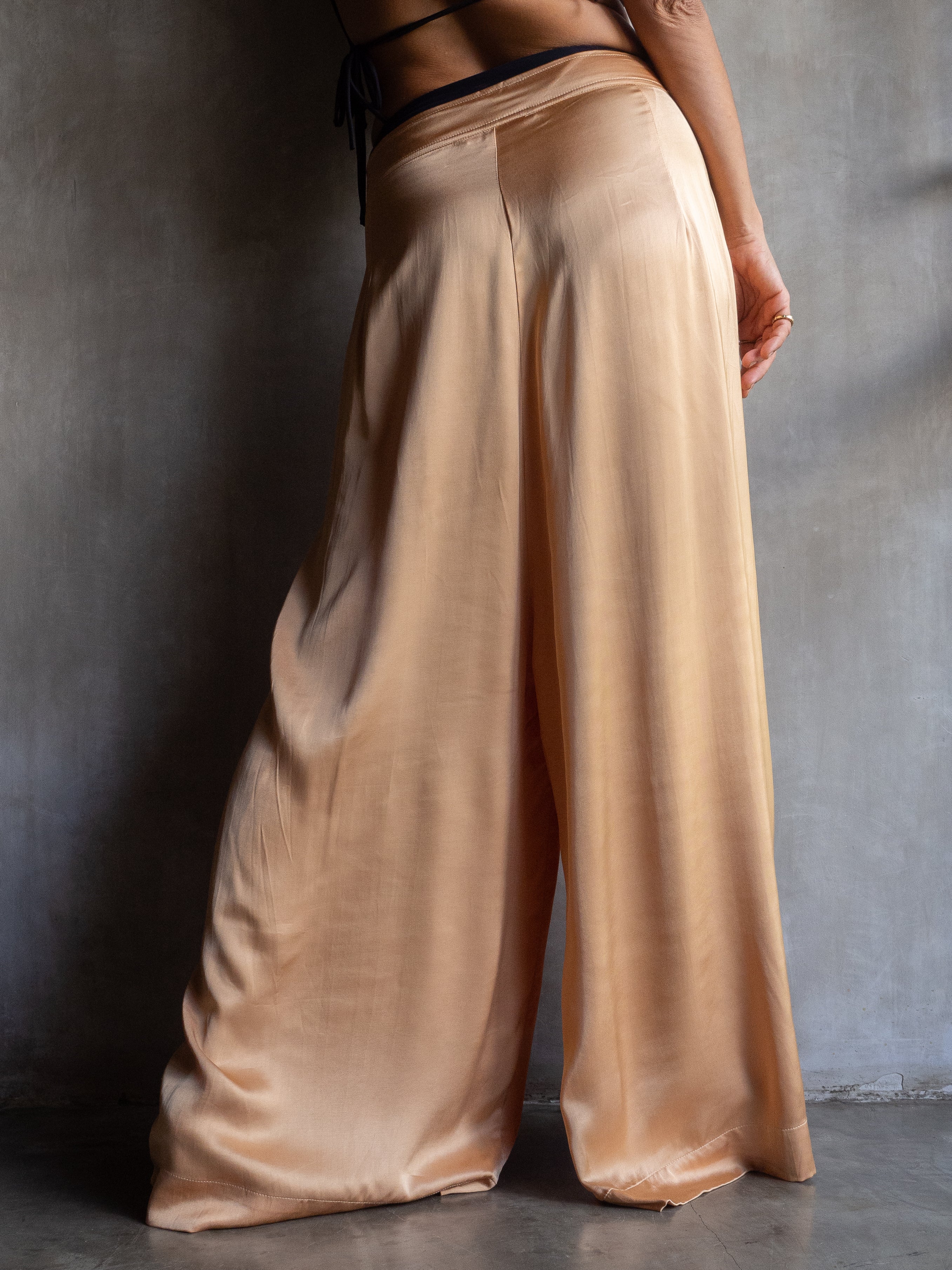 Muka Pants Tali Viscose Satin