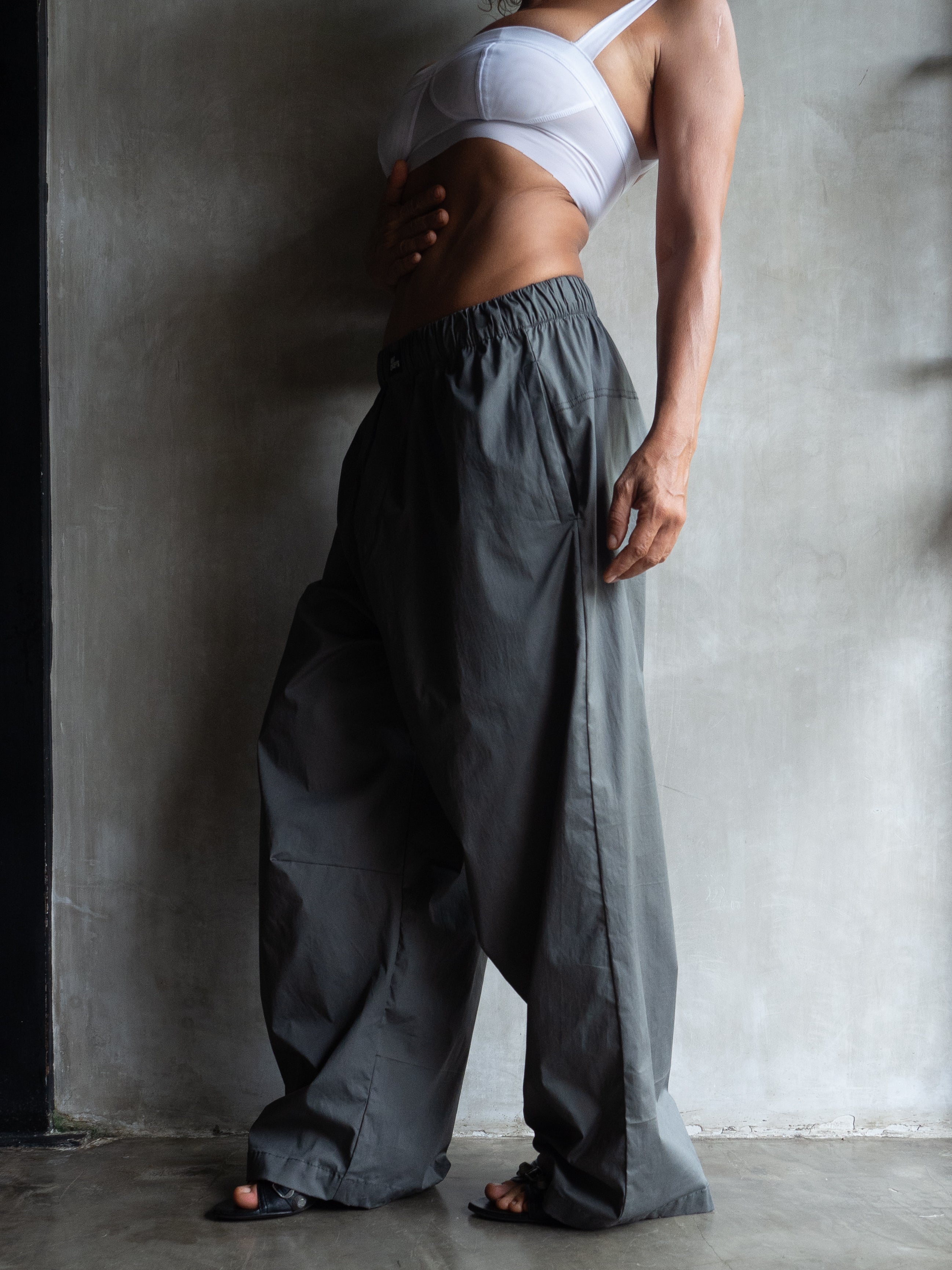Muka Pants Classic Cotton Poplin